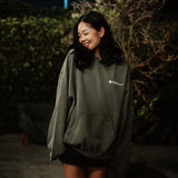 LOGO - oversized hoodie sweater (vintage olive and cream)